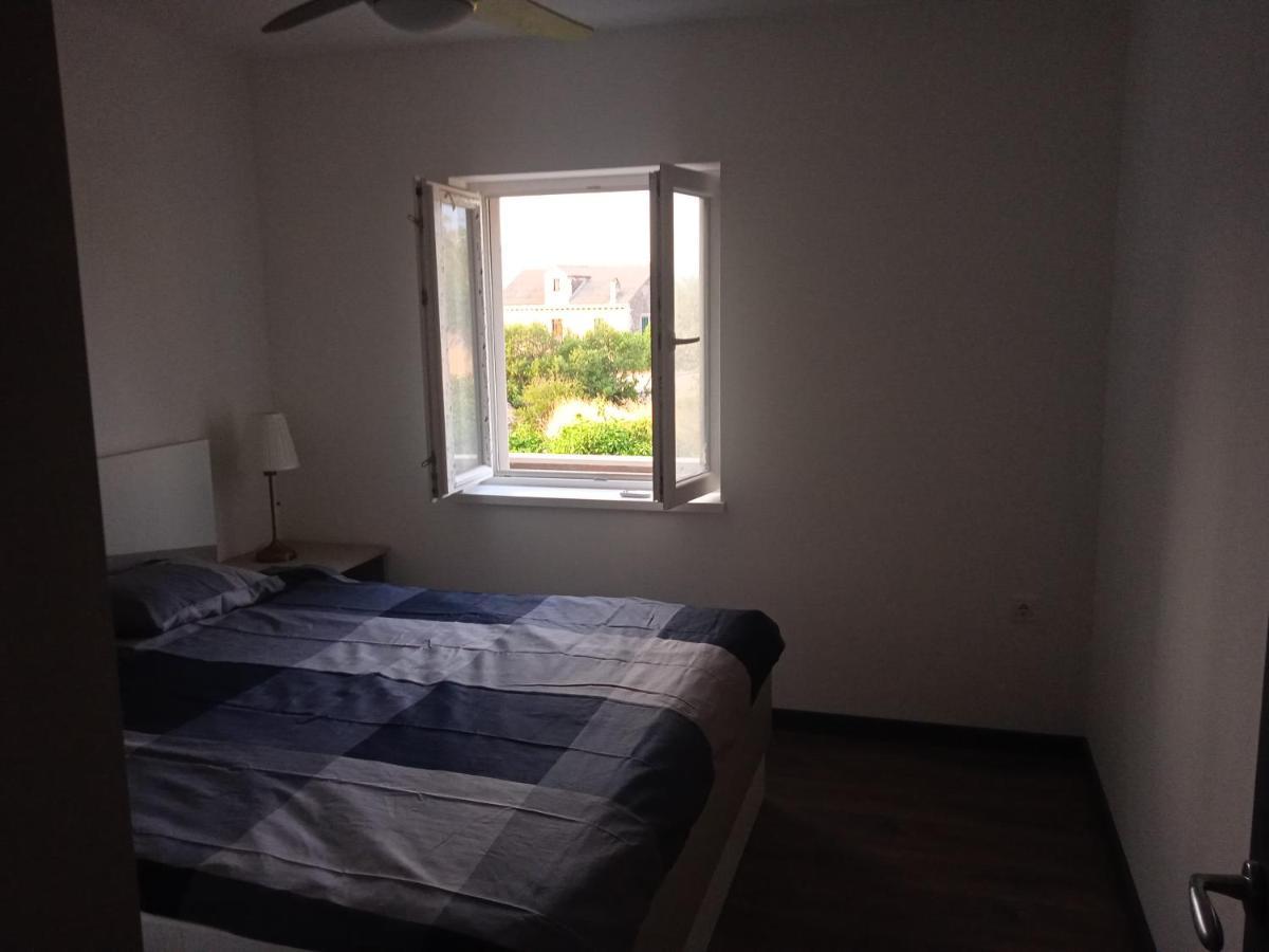 Apartament Anton Povlja  Zewnętrze zdjęcie